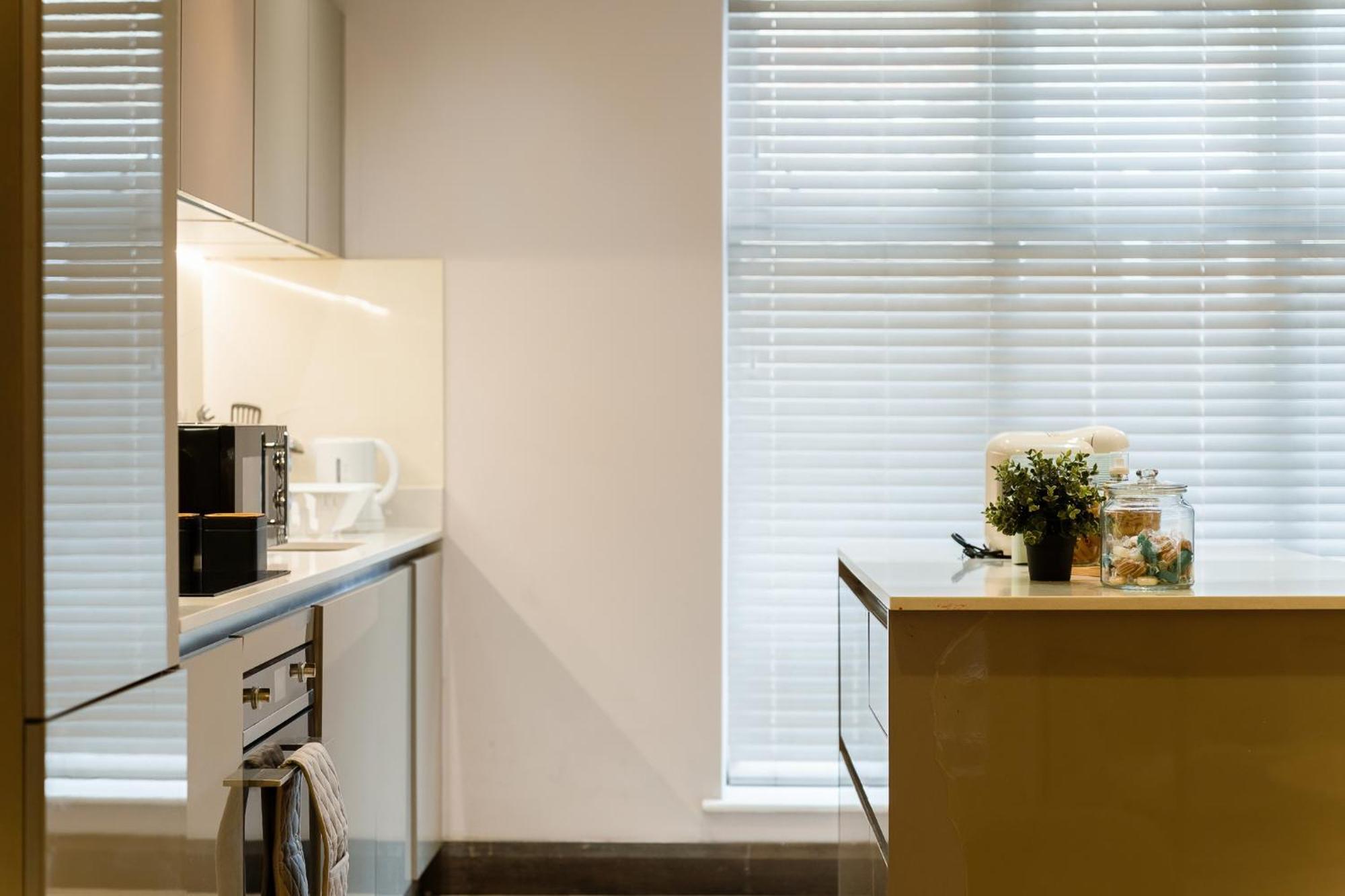 فيلا 2Bed House Twickenham With Private Garden المظهر الخارجي الصورة